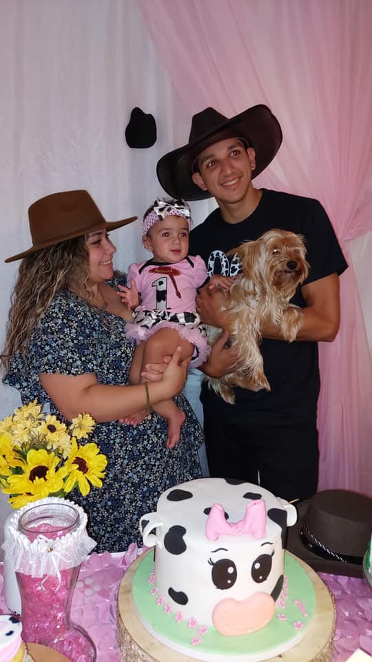 Uno Más - $5 Goes To Team Raleigh!